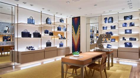 louis vuitton holt renfrew|louis vuitton renfrew vancouver.